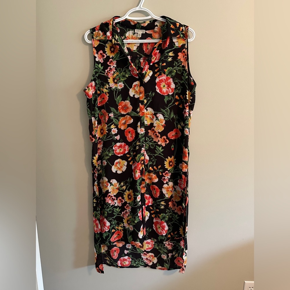 Spense Black and Orange Floral button down Dress